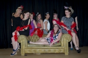 Burlesque vrijgezellenfeest met visagie workshop